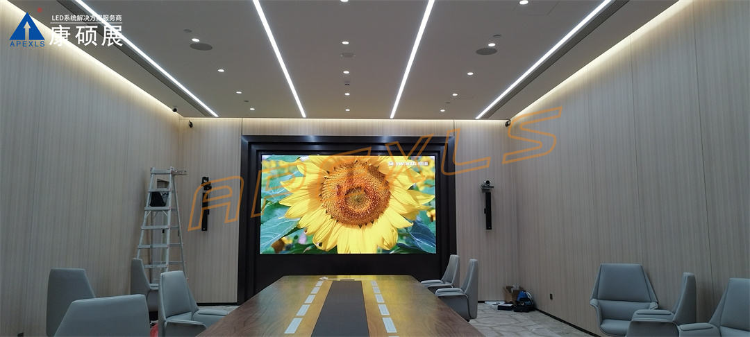 康碩展LED小間距案例，深圳福田聯(lián)豐大廈P1.25顯示屏