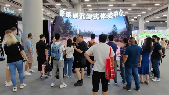 2023光亞展|專訪康碩展：打破LED顯示傳統(tǒng)審美觀念，推動智慧文旅發(fā)展