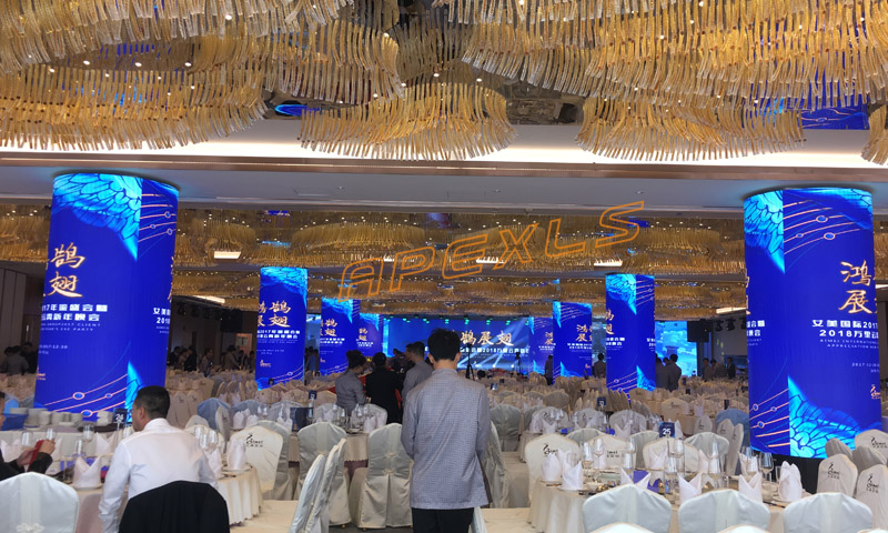深圳海科興工業(yè)園P3MM LED圓柱屏