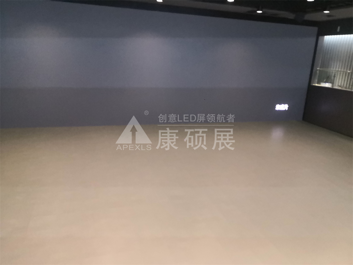 海南規(guī)劃展覽館P2戶(hù)內(nèi)全彩屏